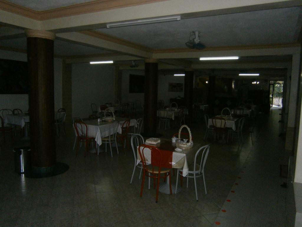 Tudor Water Sports Hotel Mombasa Ngoại thất bức ảnh